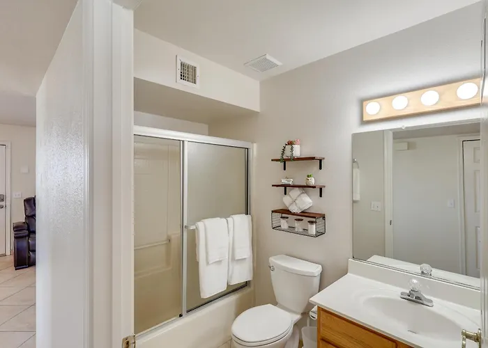 Pool Access & Mtn Views: Havasu Condo! *