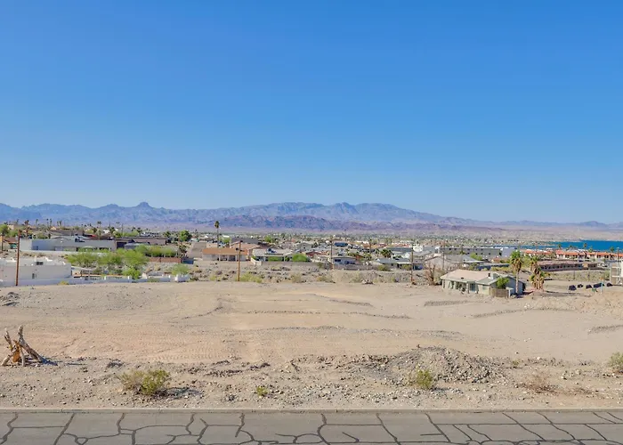 Pool Access & Mtn Views: Havasu Condo! Ferienhaus